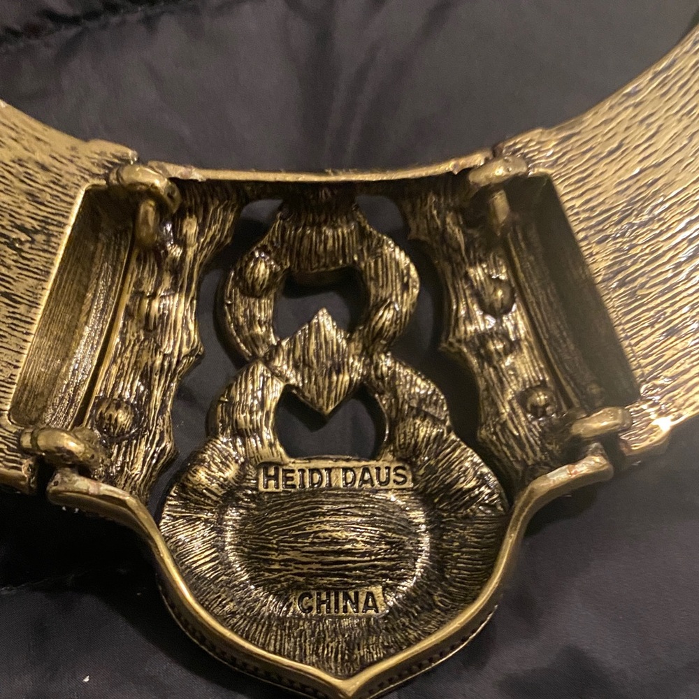 Heidi Daus Elegant Blue and Gold Necklace - Picture 11 of 16